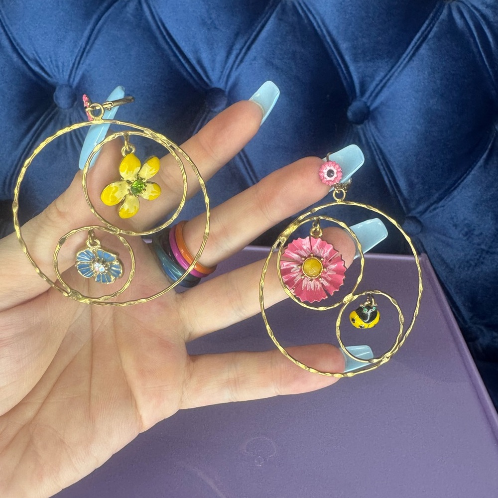 Betsey Johnson Vintage Lady Bug Floral Hoop Earrings with Multicolor Accents - Picture 8 of 9